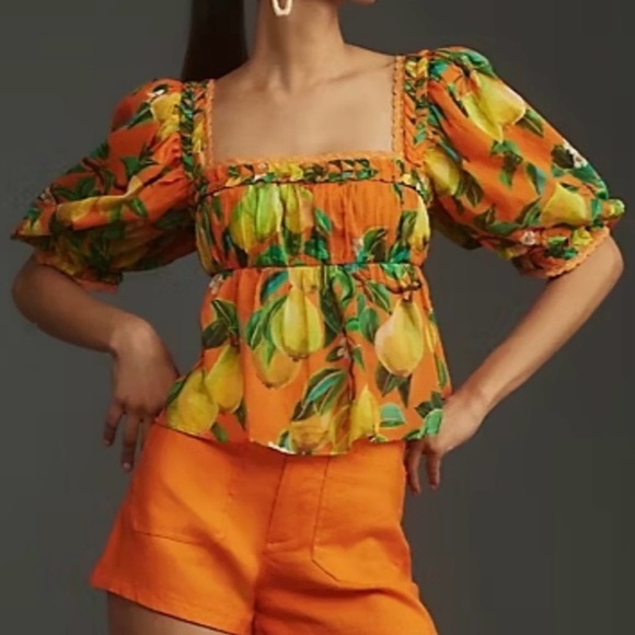Farm Rio Orange Chic Pears Short-Sleeve Blouse
Xxs pp 15.5 - Picture 1 of 6